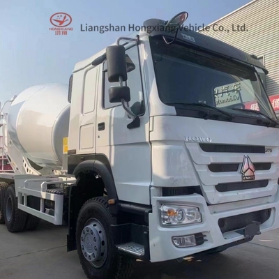 Lenksystem Rechtslenken F2000 6X4 8m3 Betonmischer für ODM in Algerien