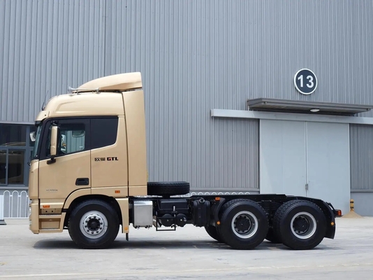 8.2 Tonnen Kapazität 340 PS Weichai Motor 4X2 Traktor Lkw mit Luftaufhängung Fahrersitz