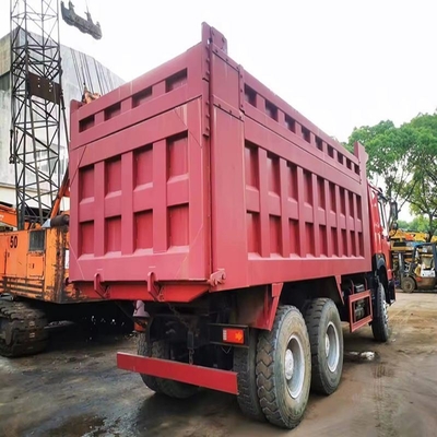 Rohrloser Reifenentwurf Gebrauchtes Bergbaudump Truck HOWO 375HP Rechtslenker 10 Räder 6X4