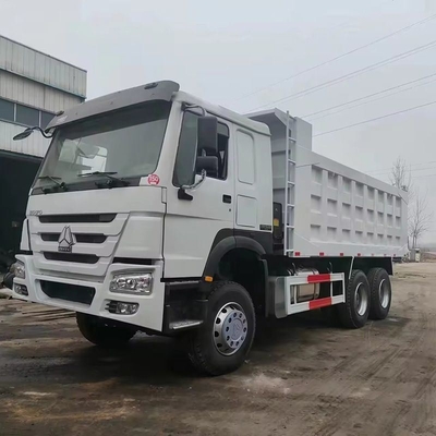 Erschwinglicher 50 Tonnen schwerer Gebraucht-Sinotruk HOWO-Tipper-Lkw mit Luftfederung