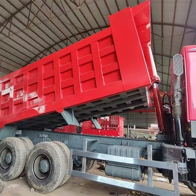 Ausgezeichneter Zustand Sinotruck HOWO 6X4 10 Reifen 12r22.5 Euro2/3 Transport Großlast