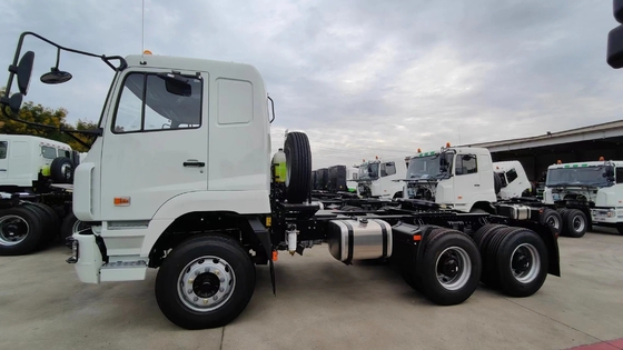 25 Tonnen schwerer Lkw mit Anhängerkopf/Lkw mit Traktorkopf/Lkw mit Traktorkopf/HOWO-Lkw/Schwerlastwagen mit 1 GCC-zertifiziertem Reifen