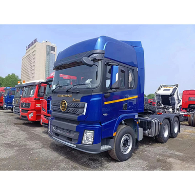 5001-10000 kg Bruttogewicht des Fahrzeugs LNG/CNG-Traktor-Lkw mit &gt; 8L-Motor