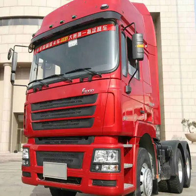 Chinesischer Chenglong H7 4X2 Traktor mit 8,2 Tonnen Lastkapazität und GCC-Zertifizierung