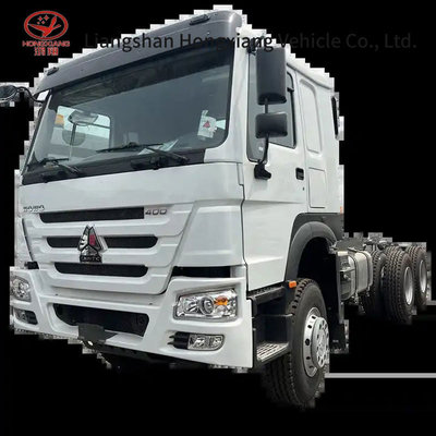 Sinotruk Sitrak Schwerlast-Traktor mit Handgetriebe mit Motor &gt; 8 L