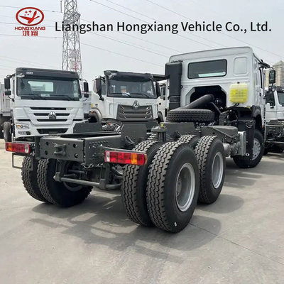 Sinotruk Sitrak Schwerlast-Traktor mit Handgetriebe mit Motor &gt; 8 L
