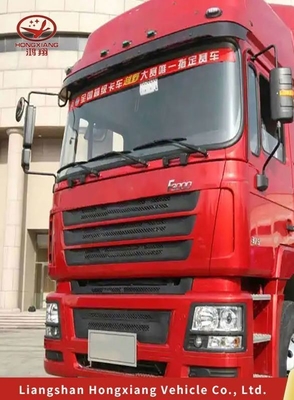 6×4 Antriebsrad HOWO Traktor-Lkw mit starker Leistung und Sitzen