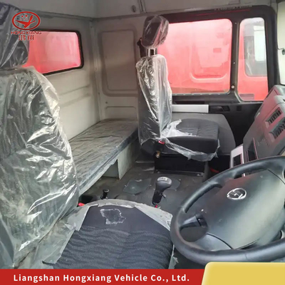 6×4 Antriebsrad HOWO Traktor-Lkw mit starker Leistung und Sitzen