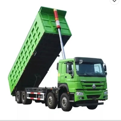 50 Tonnen Sinotruck HOWO 8X4 Dump Truck mit 13t Achse und Anpassung im Jahr 2023 Jahr