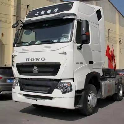 Lkw-Kopf HOWO T7 A7 Sitrak LNG CNG Traktor-Kopf Lkw 1 Jahr Nachverkaufsservice