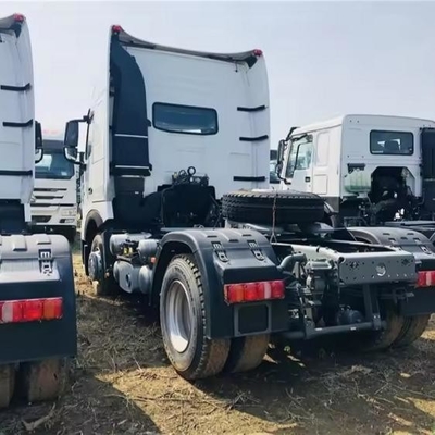 Lkw-Kopf HOWO T7 A7 Sitrak LNG CNG Traktor-Kopf Lkw 1 Jahr Nachverkaufsservice
