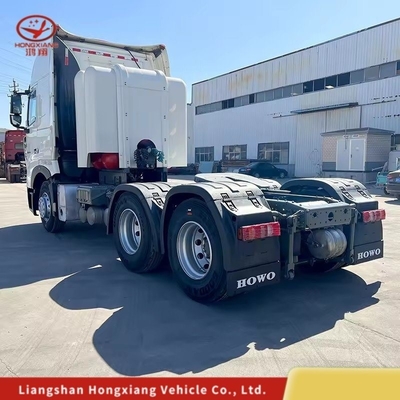 1 Jahr Kundendienst CNG 6X4 Traktor HOWO T7 Euro 5 Traktorkopf und -sitze ≤5
