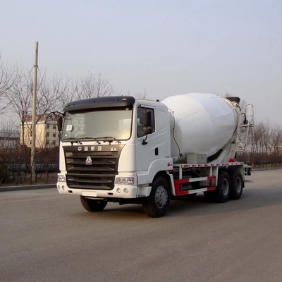 Sinotruk HOWO 6X4 Schwerlastfahrzeug mit 10 Rädern 8cbm 9cbm 10cbm 12cbm Betonmischer Tankwagen