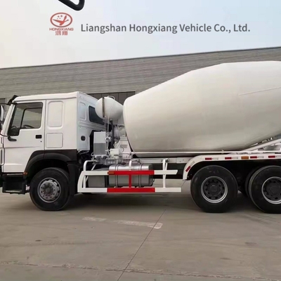 Verkaufen Sie Sinotruk HOWO Zementbetonmischer 8m3 10m3 12m3 6X4 Segment schwerer Lkw