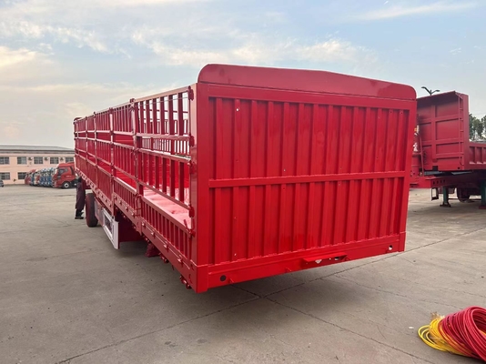Sicherer Transport Halbanhänger mit 3-Achsen-Zaun Kreuzarm-Typ Tread 1820mm