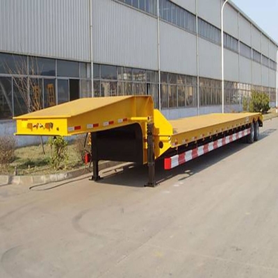Klasse Schwerlastwagen 40 FT 60FT Drei Linien Sechs Achsen Niedrigbett Flachbettanhänger mit 13 t Achse