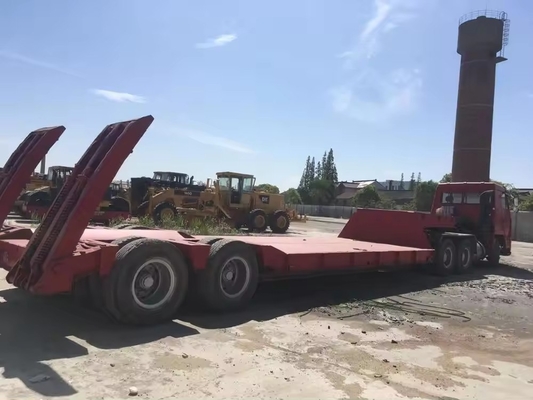 3-Achsler 10m-15m Niedrigbettanhänger Schwerer Traktor Flachbett-Halbanhänger für schwere Geräte