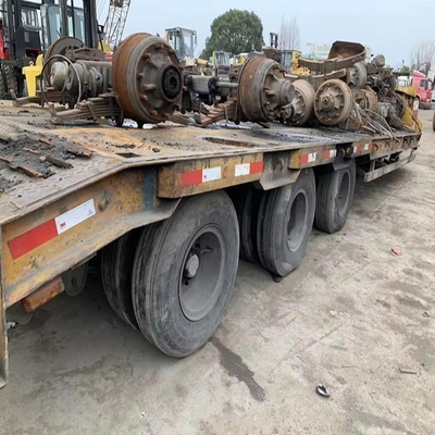 Lowboy-Anhänger mit Aufhängungssystem für den Rückenarm