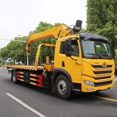 Qing Ling 4*2 Niedrigwinkel-Full-Land-Flachbett-Schleppwagen-Wrecker für die technische Unterstützung