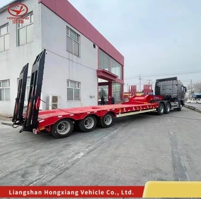 Ausnehmbarer Low Loader Truck/Lowbed/Lowboy Low Flat Bed Trailer Anpassbar